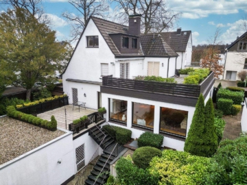 Essen – Stadtwald! Vorzeige-Villa in bevorzugter Lage, 45134 Essen / Stadtwald, Einfamilienhaus