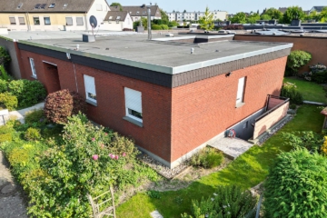 Rund 145 qm zur ebener Erde! Großzügiger Bungalow im Erbbaurecht auf dem Höchsten, 44267 Dortmund / Höchsten, Bungalow