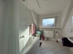 6 Badezimmer - Gemütliches Nest in Dortmund-Hombruch Helle und freundliche DG-Wohnung im Zentrum