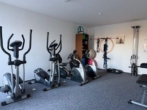 Fitnessraum - Tolle Senioren-Wohnung im Kreuzviertel: Altersgerechtes, urbanes Leben mittendrin
